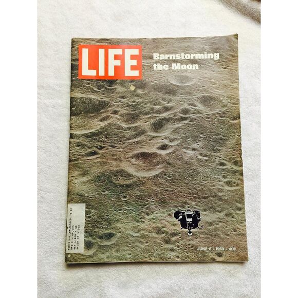 Life Magazine- June 6, 1969 - Barnstorming The Moon Cover Story - Picture 1 of 3